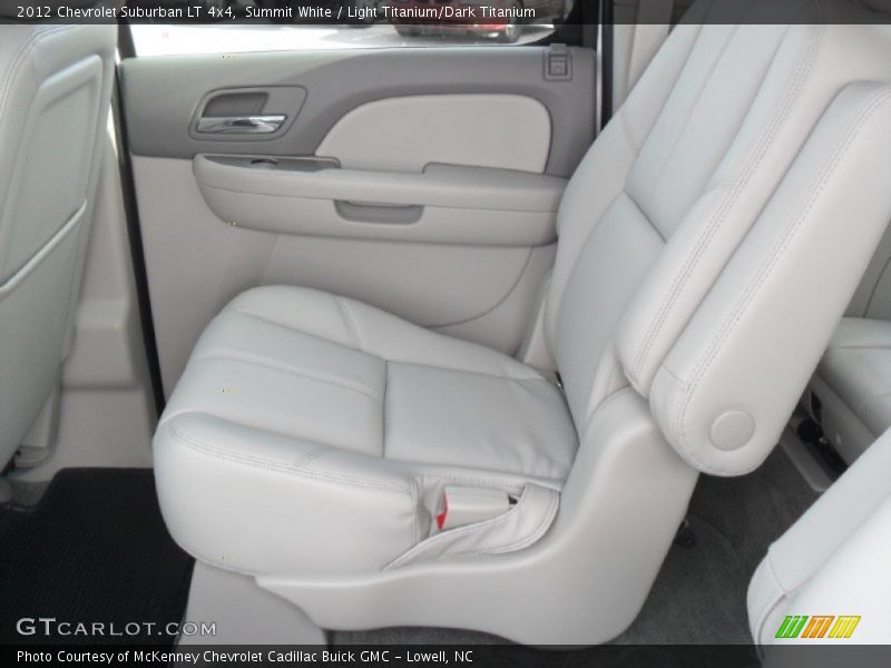 Summit White / Light Titanium/Dark Titanium 2012 Chevrolet Suburban LT 4x4