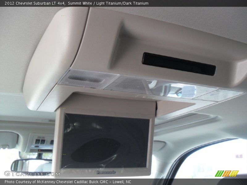Summit White / Light Titanium/Dark Titanium 2012 Chevrolet Suburban LT 4x4
