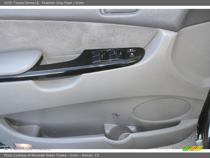 Phantom Gray Pearl / Stone 2005 Toyota Sienna LE