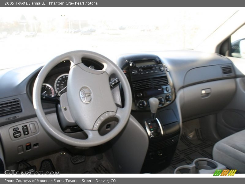 Phantom Gray Pearl / Stone 2005 Toyota Sienna LE