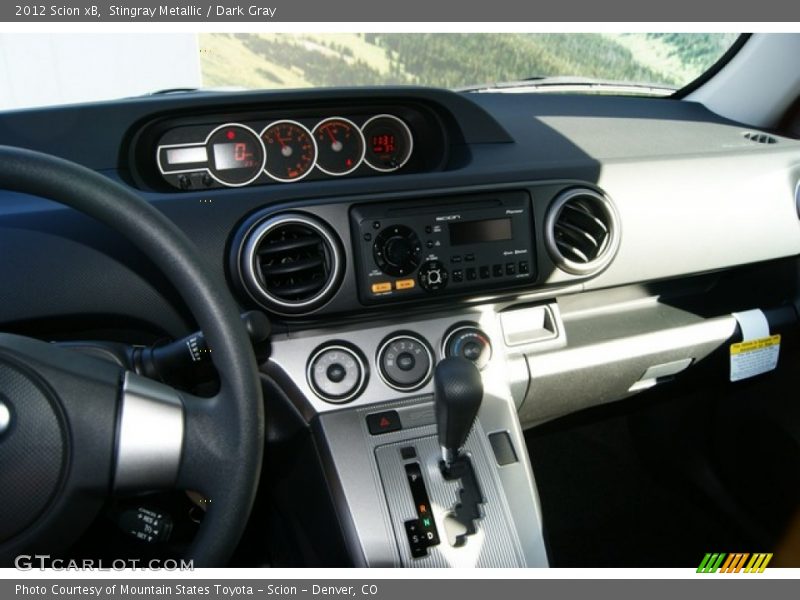 Stingray Metallic / Dark Gray 2012 Scion xB