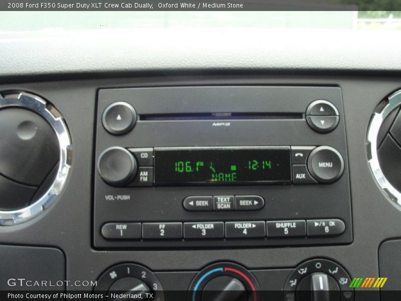 Audio System of 2008 F350 Super Duty XLT Crew Cab Dually