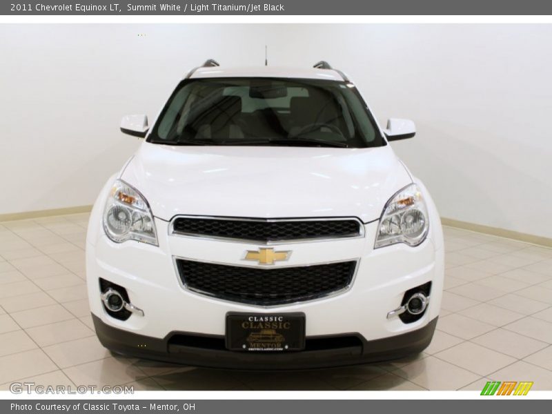 Summit White / Light Titanium/Jet Black 2011 Chevrolet Equinox LT