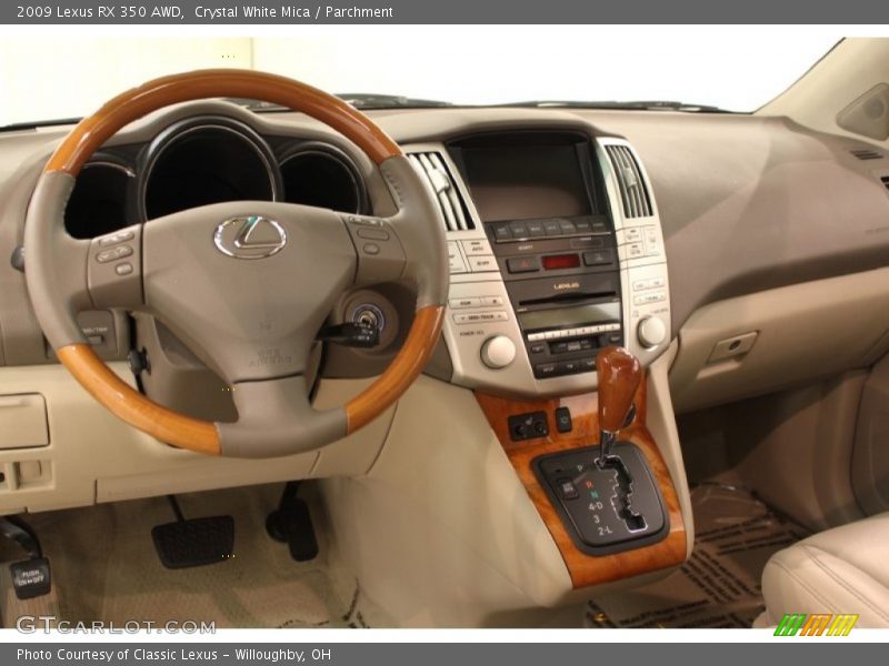 Dashboard of 2009 RX 350 AWD