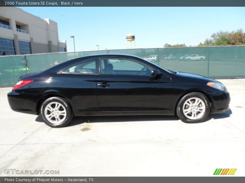 Black / Ivory 2006 Toyota Solara SE Coupe