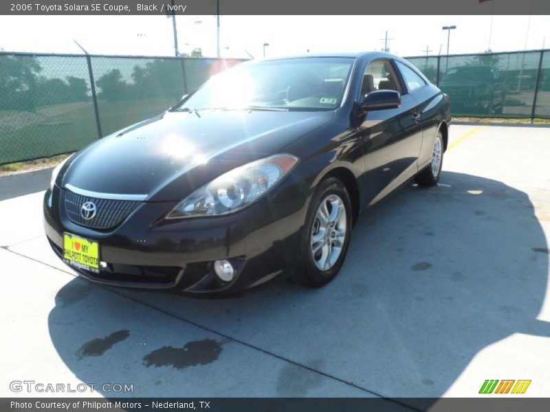 Black / Ivory 2006 Toyota Solara SE Coupe