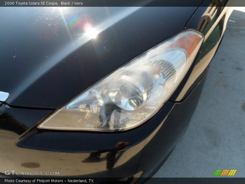 Black / Ivory 2006 Toyota Solara SE Coupe