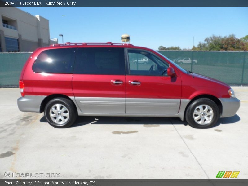 Ruby Red / Gray 2004 Kia Sedona EX