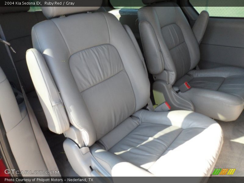 Ruby Red / Gray 2004 Kia Sedona EX