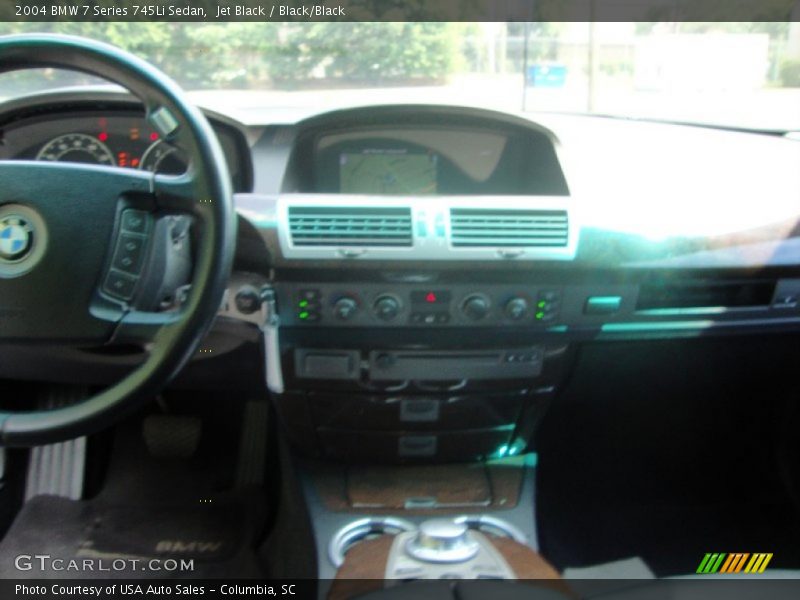 Jet Black / Black/Black 2004 BMW 7 Series 745Li Sedan