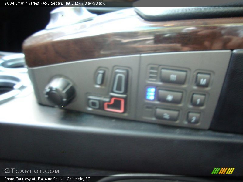Jet Black / Black/Black 2004 BMW 7 Series 745Li Sedan
