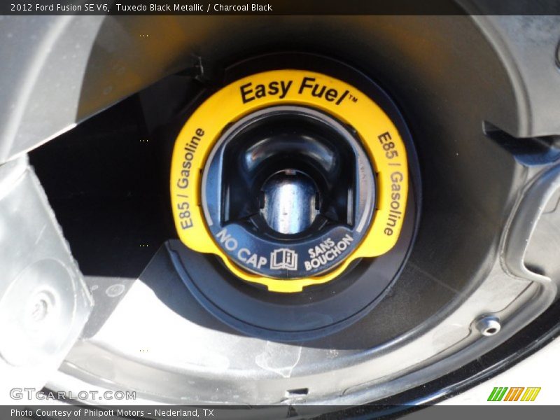 Tuxedo Black Metallic / Charcoal Black 2012 Ford Fusion SE V6