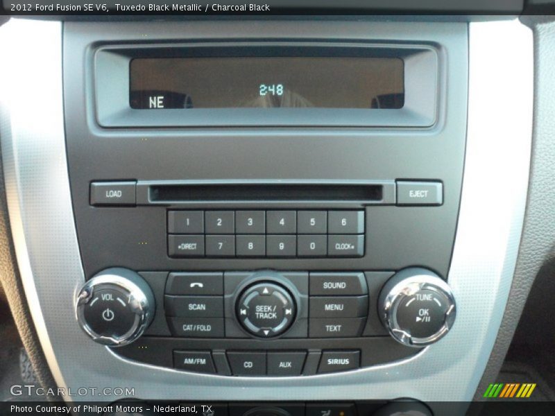 Controls of 2012 Fusion SE V6