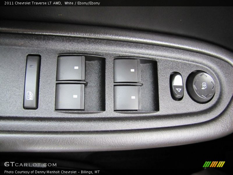 White / Ebony/Ebony 2011 Chevrolet Traverse LT AWD
