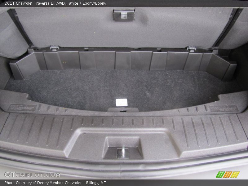 White / Ebony/Ebony 2011 Chevrolet Traverse LT AWD
