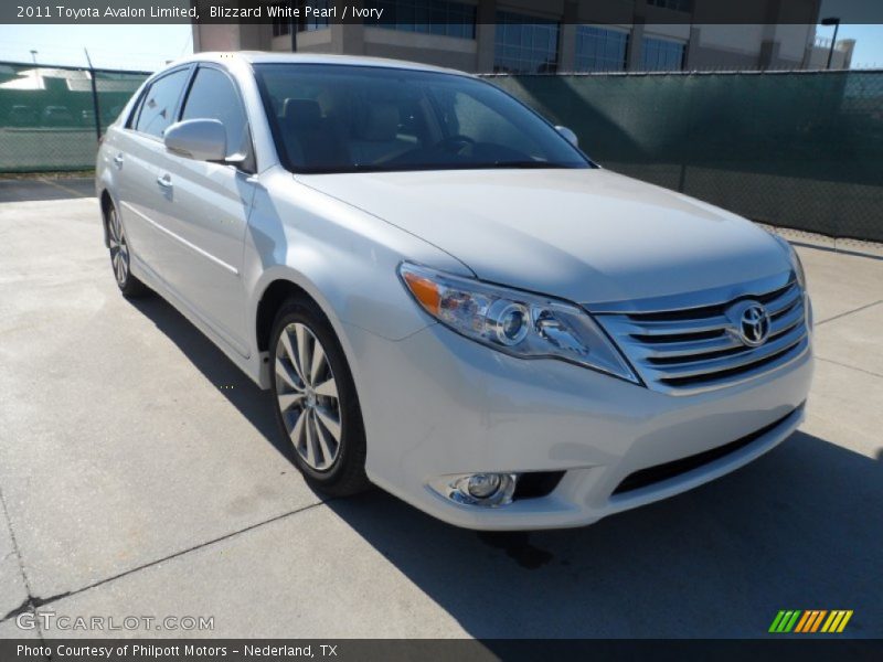 Blizzard White Pearl / Ivory 2011 Toyota Avalon Limited