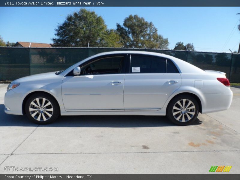 Blizzard White Pearl / Ivory 2011 Toyota Avalon Limited