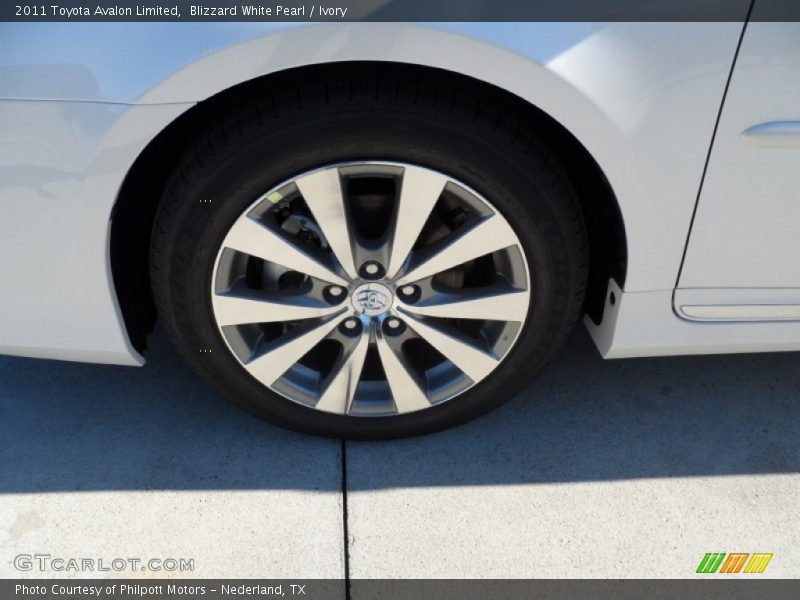Blizzard White Pearl / Ivory 2011 Toyota Avalon Limited