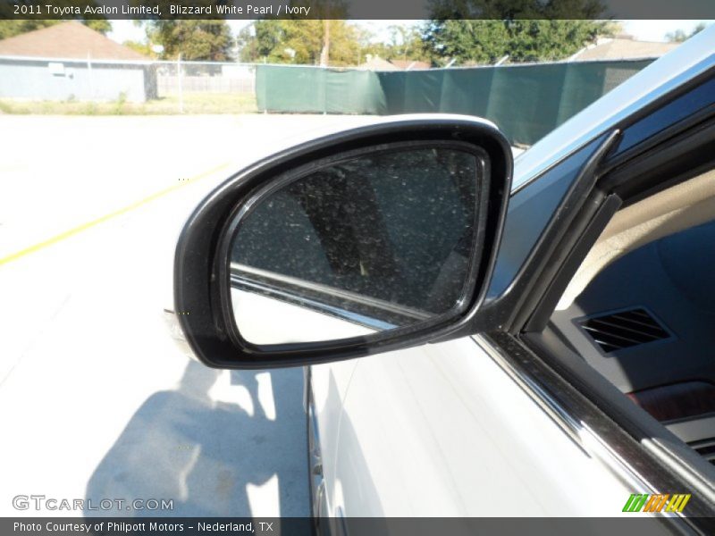 Blizzard White Pearl / Ivory 2011 Toyota Avalon Limited