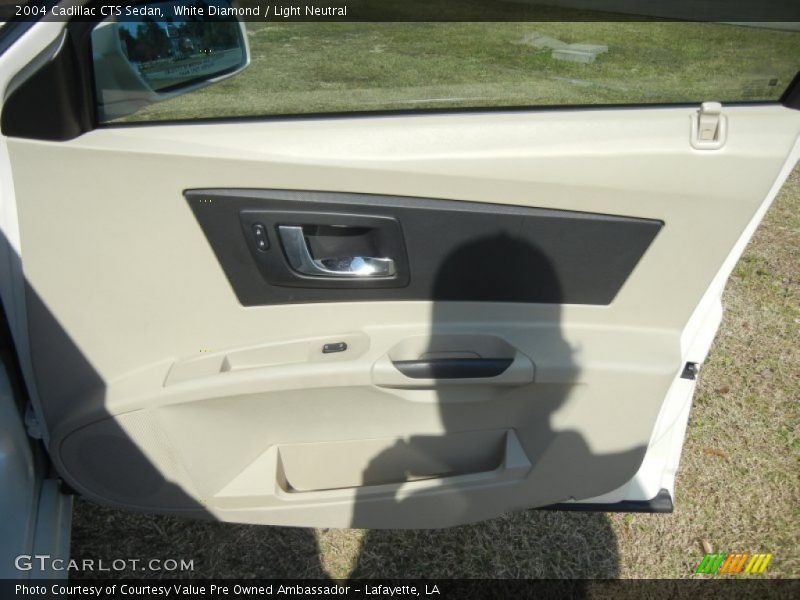 White Diamond / Light Neutral 2004 Cadillac CTS Sedan