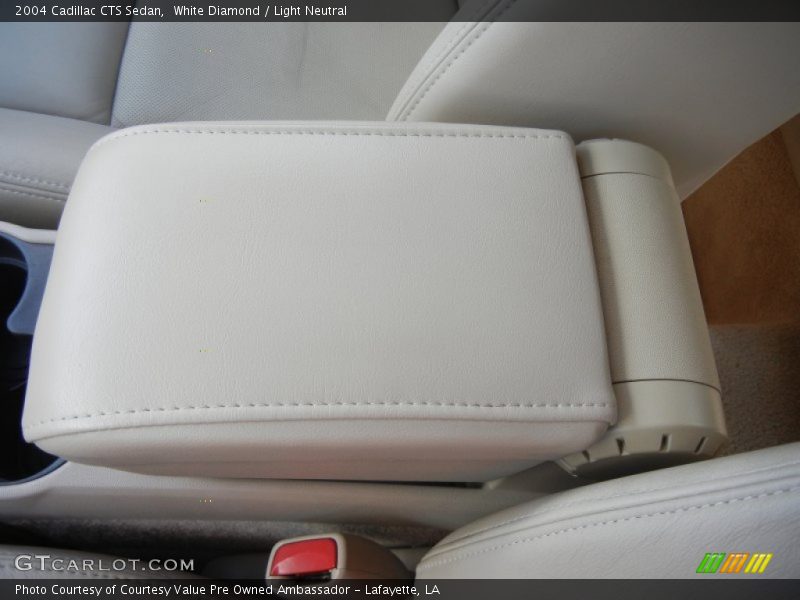 White Diamond / Light Neutral 2004 Cadillac CTS Sedan