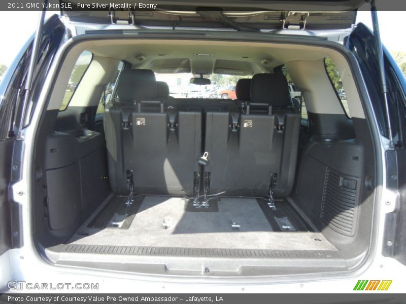 Pure Silver Metallic / Ebony 2011 GMC Yukon SLE