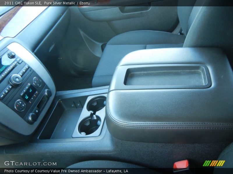 Pure Silver Metallic / Ebony 2011 GMC Yukon SLE