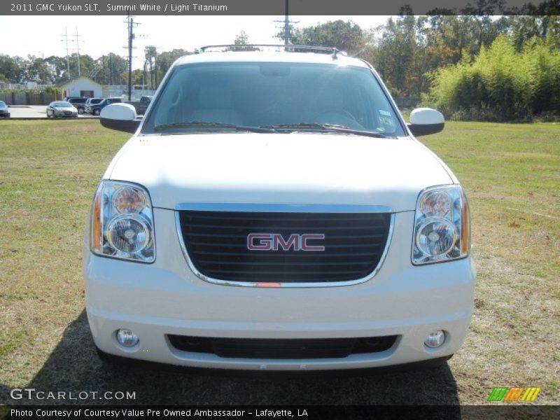 Summit White / Light Titanium 2011 GMC Yukon SLT