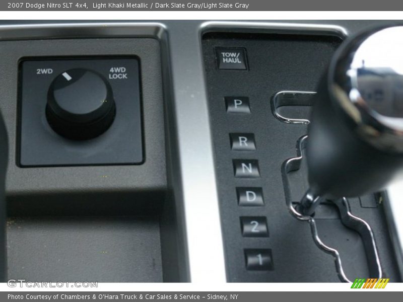 Light Khaki Metallic / Dark Slate Gray/Light Slate Gray 2007 Dodge Nitro SLT 4x4