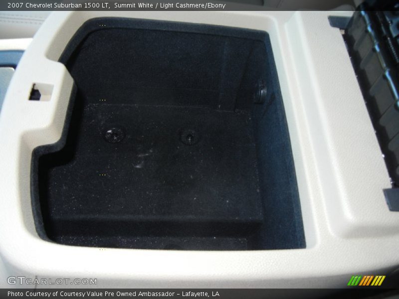 Summit White / Light Cashmere/Ebony 2007 Chevrolet Suburban 1500 LT