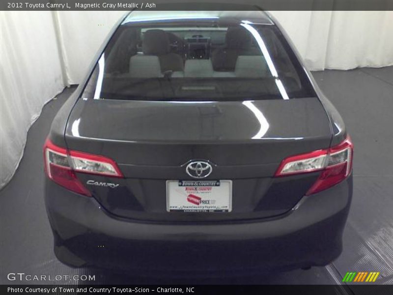 Magnetic Gray Metallic / Ash 2012 Toyota Camry L