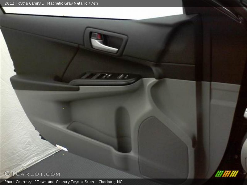 Magnetic Gray Metallic / Ash 2012 Toyota Camry L