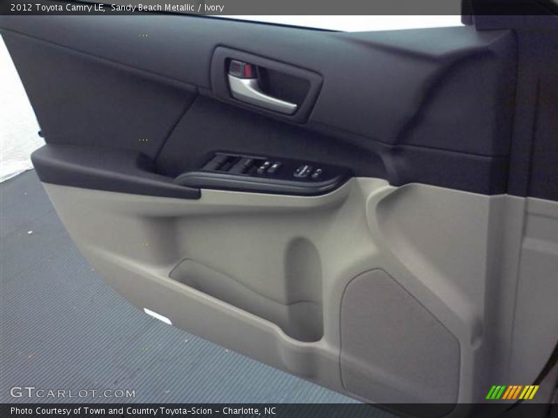 Sandy Beach Metallic / Ivory 2012 Toyota Camry LE