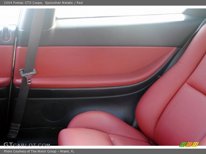 Quicksilver Metallic / Red 2004 Pontiac GTO Coupe