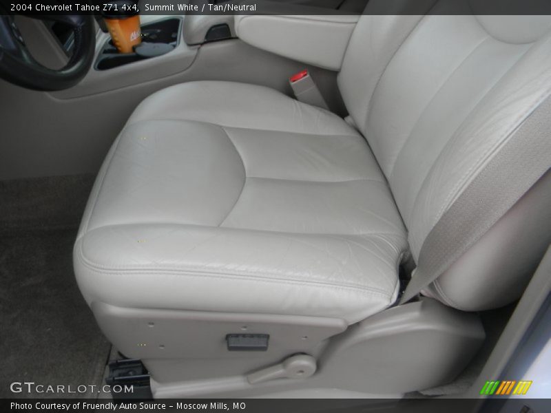Summit White / Tan/Neutral 2004 Chevrolet Tahoe Z71 4x4