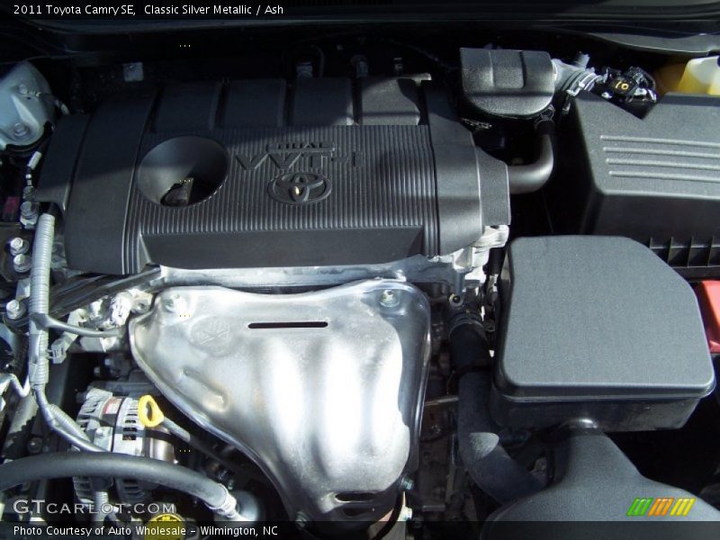 Classic Silver Metallic / Ash 2011 Toyota Camry SE
