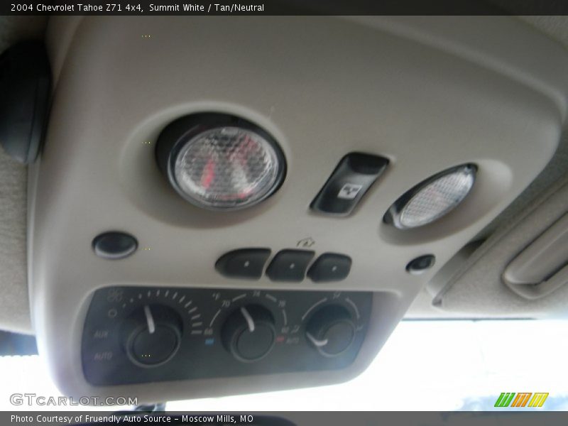 Summit White / Tan/Neutral 2004 Chevrolet Tahoe Z71 4x4