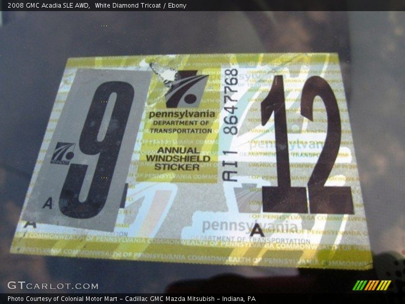 White Diamond Tricoat / Ebony 2008 GMC Acadia SLE AWD