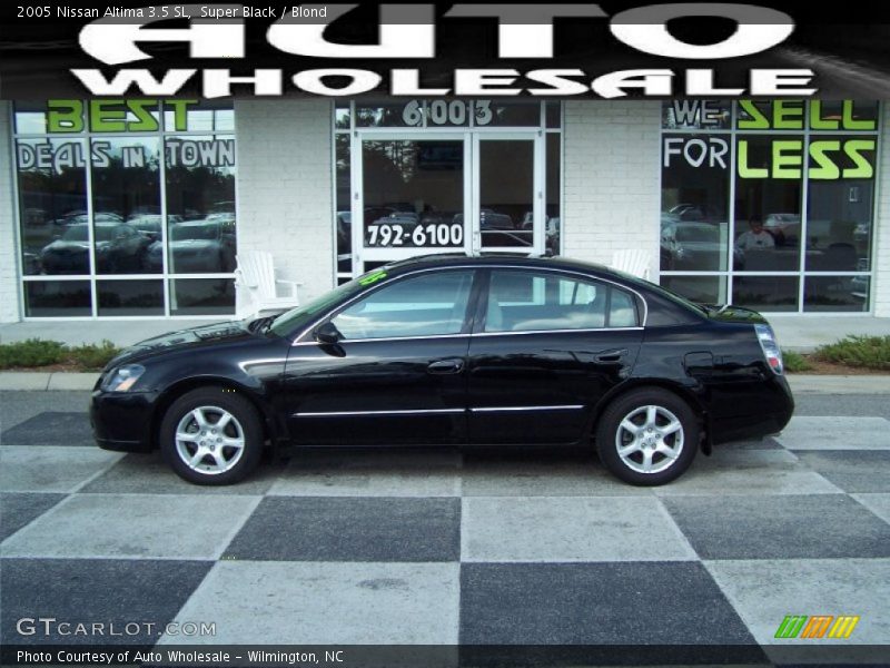 Super Black / Blond 2005 Nissan Altima 3.5 SL