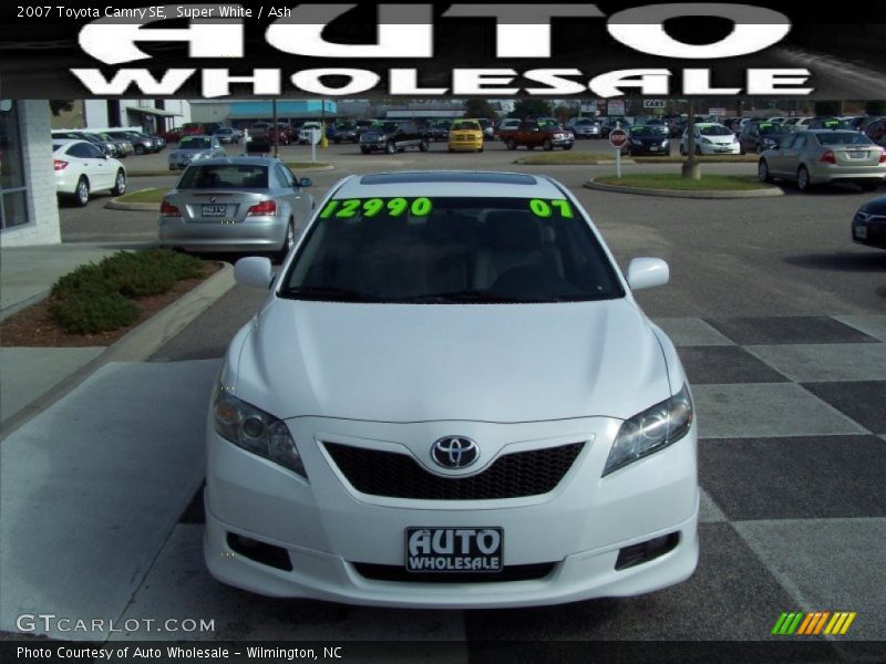 Super White / Ash 2007 Toyota Camry SE