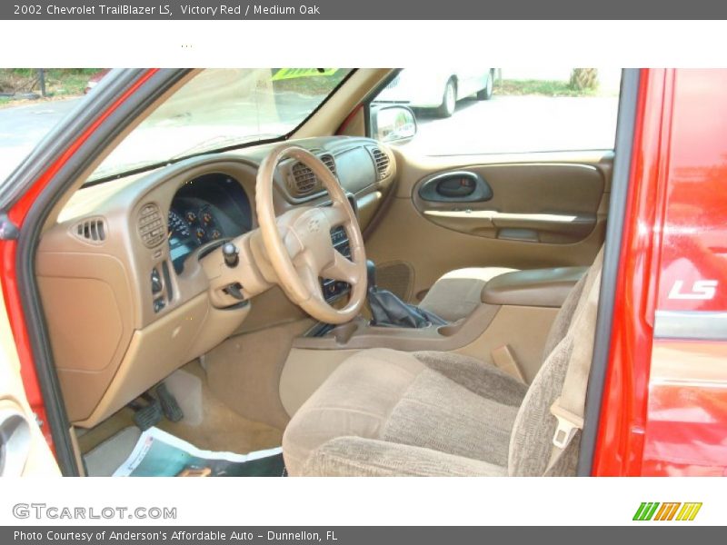 Victory Red / Medium Oak 2002 Chevrolet TrailBlazer LS