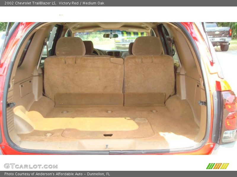Victory Red / Medium Oak 2002 Chevrolet TrailBlazer LS