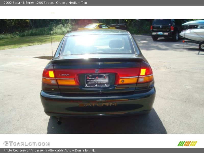 Green / Medium Tan 2002 Saturn L Series L200 Sedan