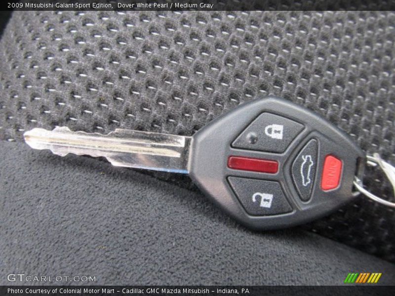 Dover White Pearl / Medium Gray 2009 Mitsubishi Galant Sport Edition