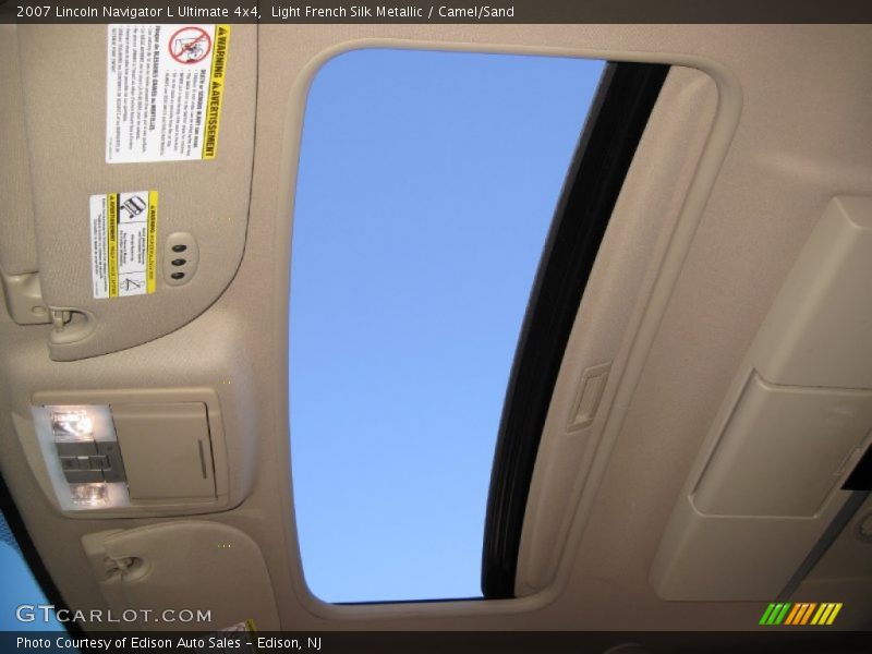 Light French Silk Metallic / Camel/Sand 2007 Lincoln Navigator L Ultimate 4x4