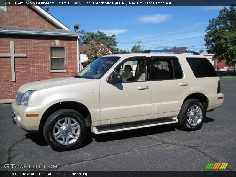 Light French Silk Metallic / Medium Dark Parchment 2005 Mercury Mountaineer V6 Premier AWD