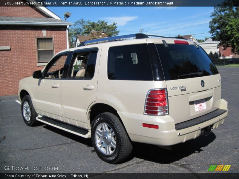 Light French Silk Metallic / Medium Dark Parchment 2005 Mercury Mountaineer V6 Premier AWD