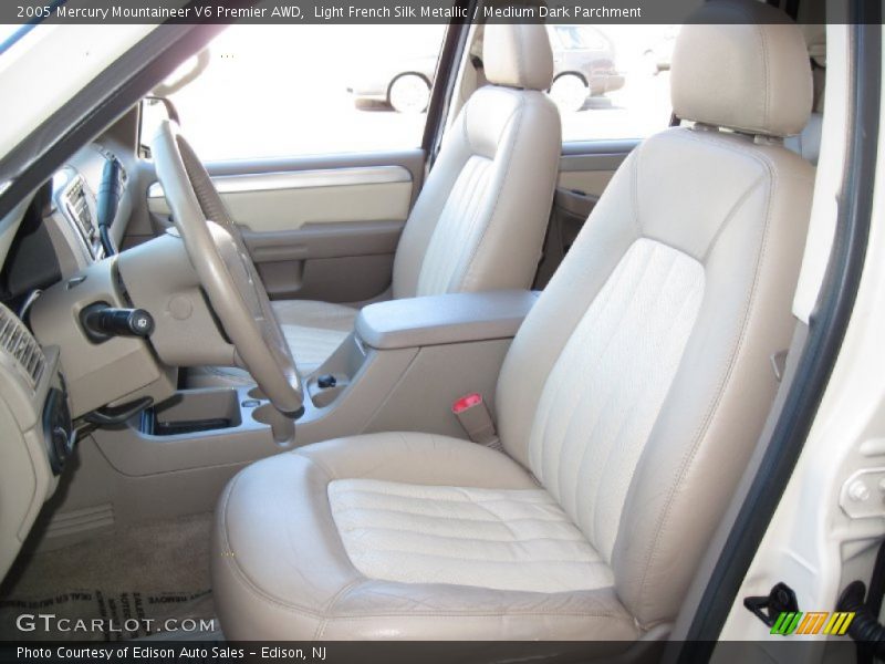 Light French Silk Metallic / Medium Dark Parchment 2005 Mercury Mountaineer V6 Premier AWD