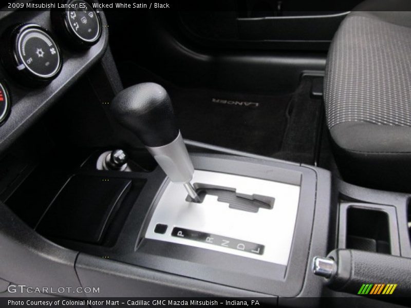 Wicked White Satin / Black 2009 Mitsubishi Lancer ES