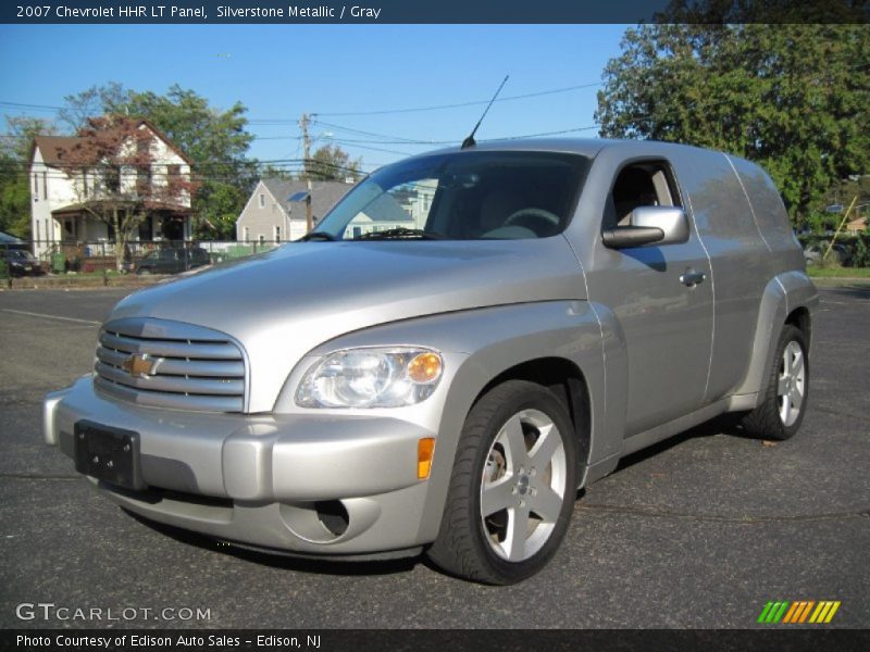 Front 3/4 View of 2007 HHR LT Panel